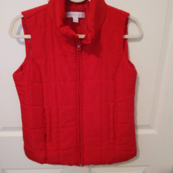 NEW YORK AND COMPANY LADIES PUFFY VEST RASPBERRY COLOR SIZE XS - Picture 1 of 4